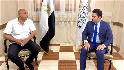 مدير مديرية الشباب بدمياط يبحث آفاق التعاون والاستثمار بنادي أهلي فارسكور