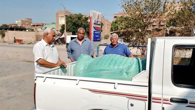 من حملة تموين بنى