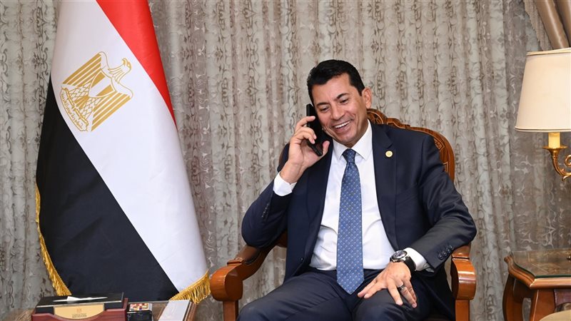 الدكتور أشرف صبحي