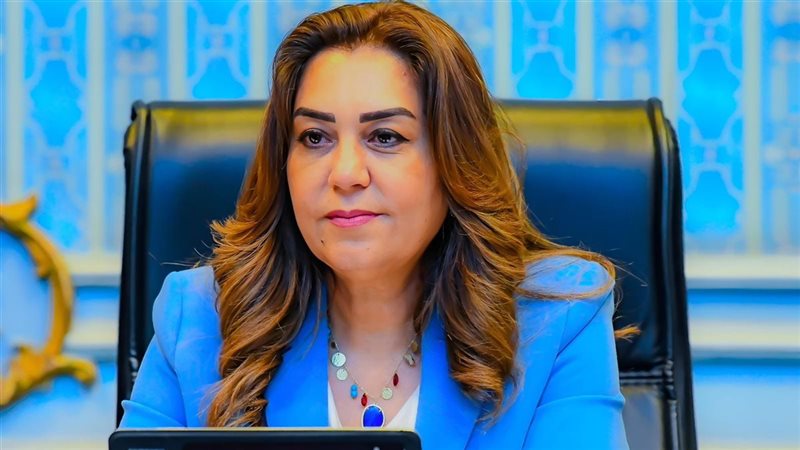 منال عوض