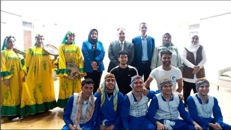 جانب من اللقاء