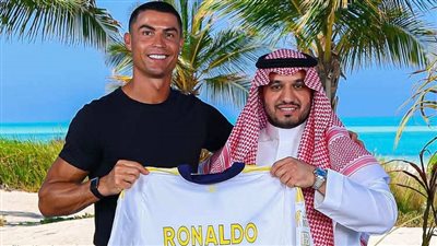 كريستيانو رونالدو بعد تجديد عقده: أؤمن بالنصر وجماهيرنا