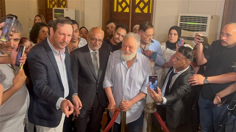 المؤتمر الصحفي  لمسرحية