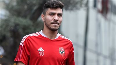محمد شريف يرفض رحيله عن الأهلي قبل غلق سوق الانتقالات