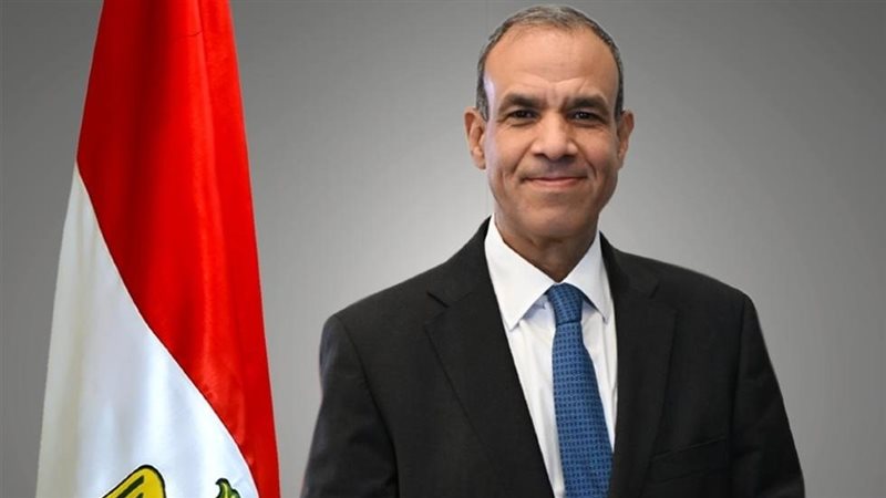 الدكتور بدر عبد العاطي