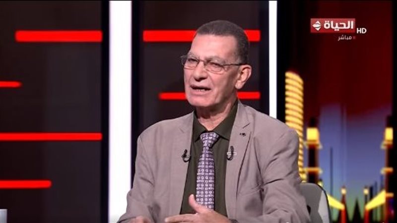 الكاتب الصحفي الدكتور