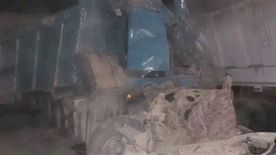 مصرع شخصين وإصابة آخرين فى حادث تصادم 3 سيارات نقل بقنا | صور