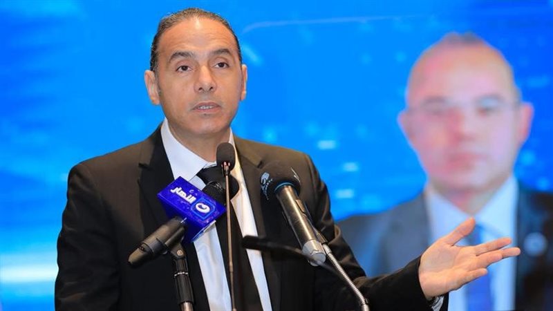 إسلام عزام نائب رئيس