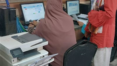 محافظ بني سويف يؤكد على أهمية دور المراكز التكنولوجية للإرتقاء بالخدمات