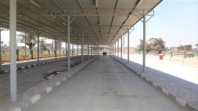 محافظ الجيزة يكلف بسرعة التشغيل التجريبي لموقف السرفيس الحضاري بمدينة الصف 
