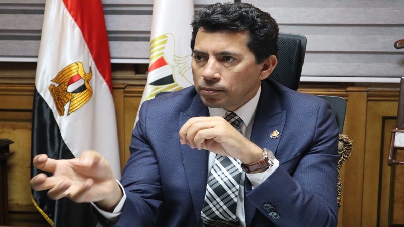 الدكتور أشرف صبحي