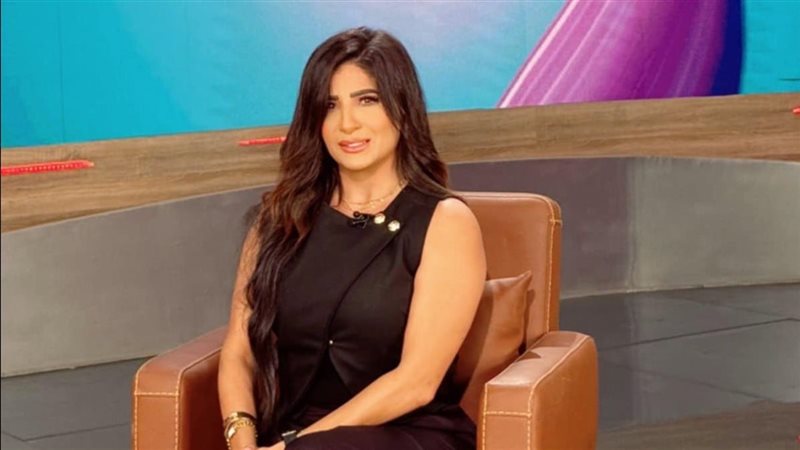 الإعلامية مونيكا