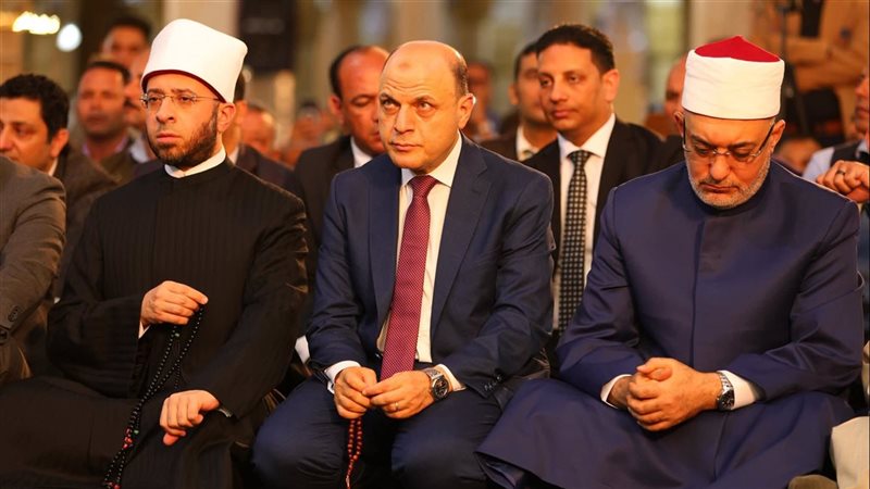 وزير الأوقاف ومفتي