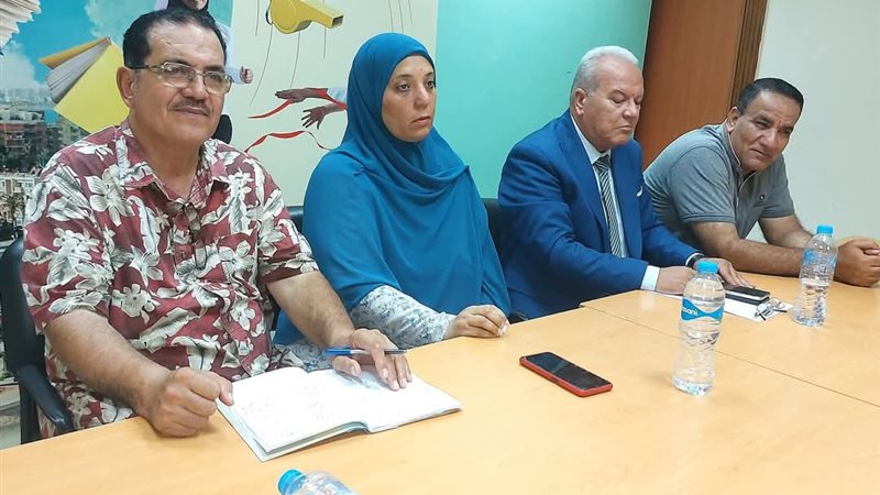 جانب من الندوة