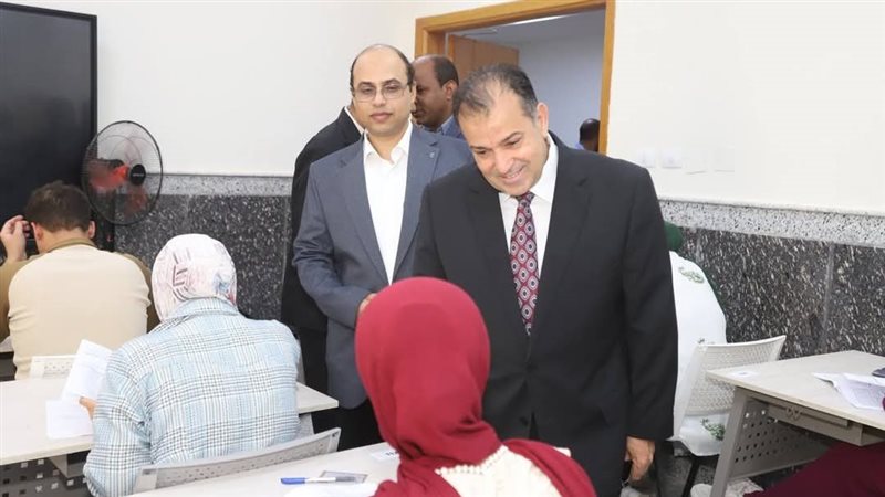 رئيس جامعة جنوب الوادي