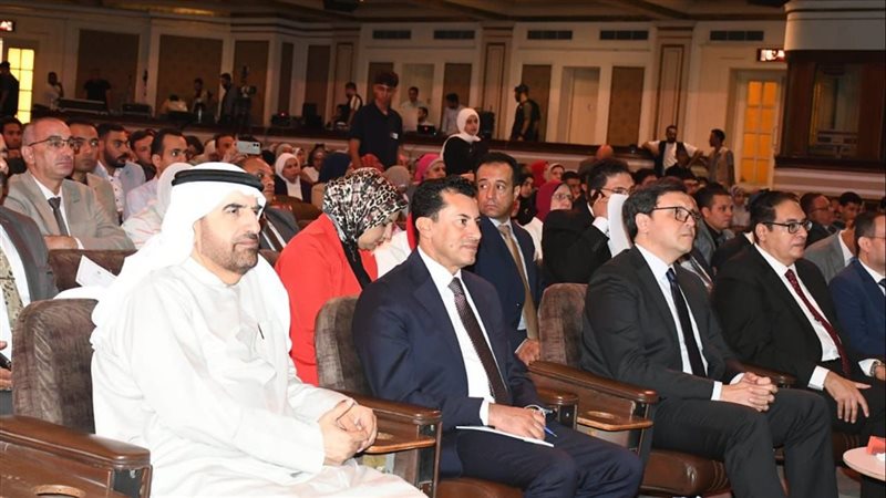 أشرف صبحي 