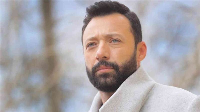 أحمد فهمي