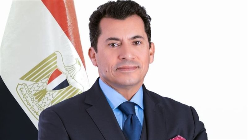 أشرف صبحي