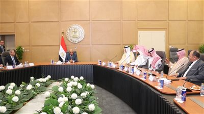 وزير الكهرباء يشهد توقيع مذكرة تفاهم لتطوير وتحديث مركز أبحاث الجهد الفائق  