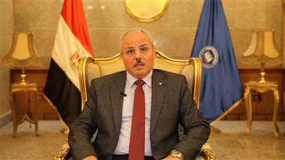 اعتماد نتائج بكالوريوس العلوم بجامعة قناة السويس وإعلان أسماء أوائل الخريجين