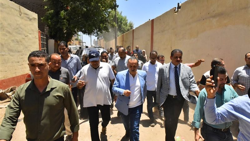 محافظ أسيوط