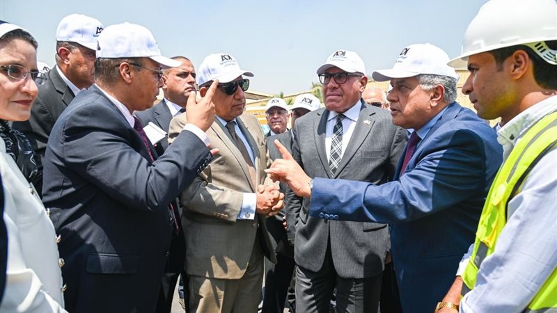 وزير الكهرباء ورئيس
