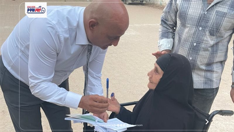 من داخل اللجنة