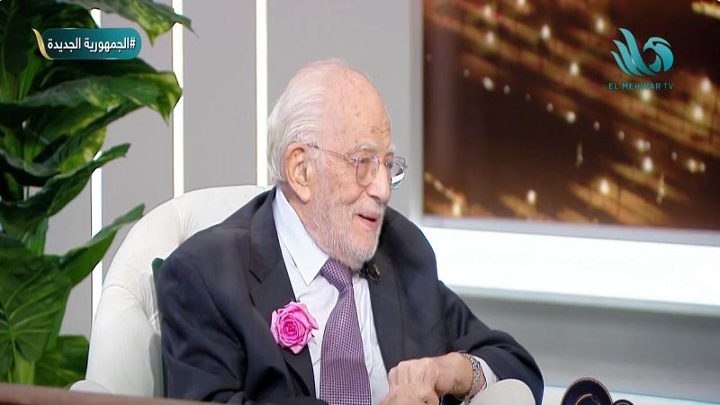 الفنان رشوان توفيق