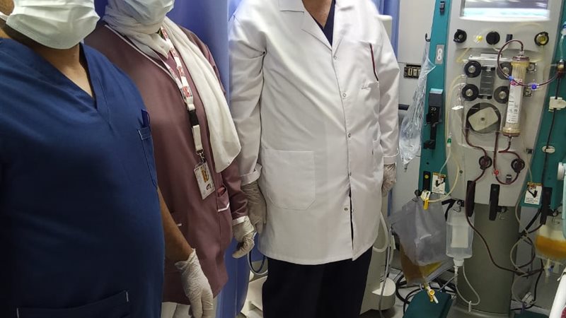 فريق العمل بمستشفي