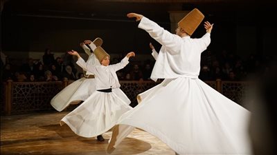 بين المنهج والطريقة.. هل نحكم على التصوف من أفعال أتباعه؟