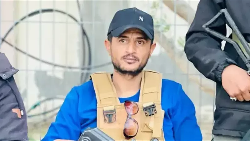 ياسر أبو الشباب