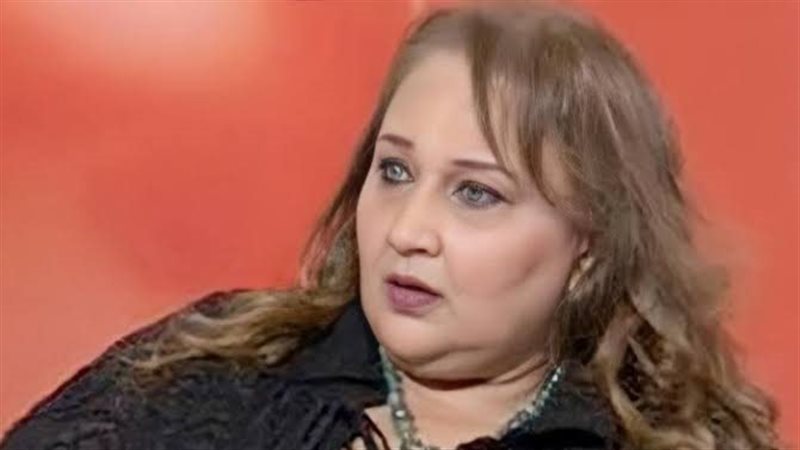 الناقدة الفنية ماجدة
