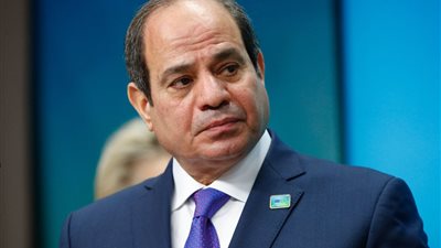 قال إنه يدرك القلق الذي يعيشه المصريون .. الرئيس السيسي: الاقتصاد المصري يشهد مؤشرات إيجابية