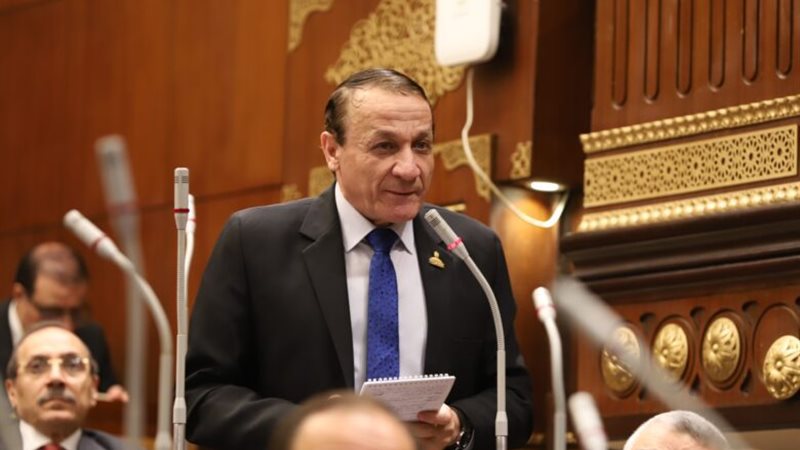 اللواء أيمن عبد