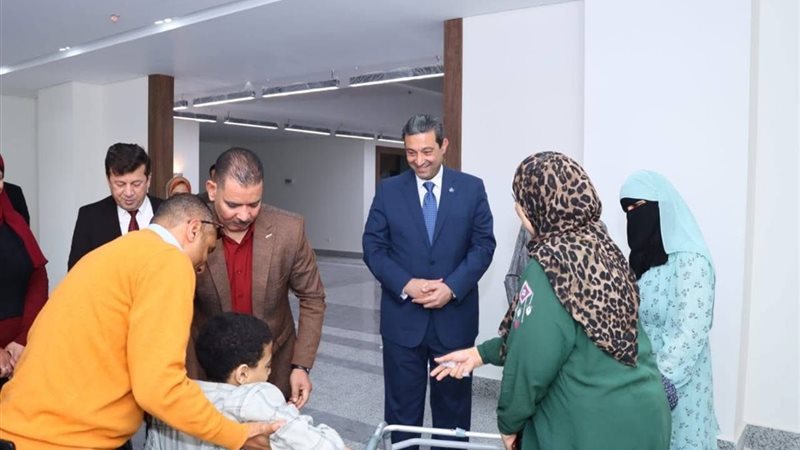 محافظ دمياط