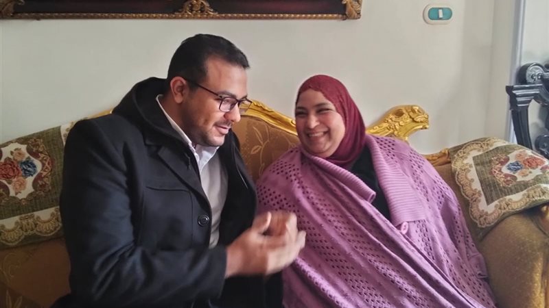 الأم المثالية في