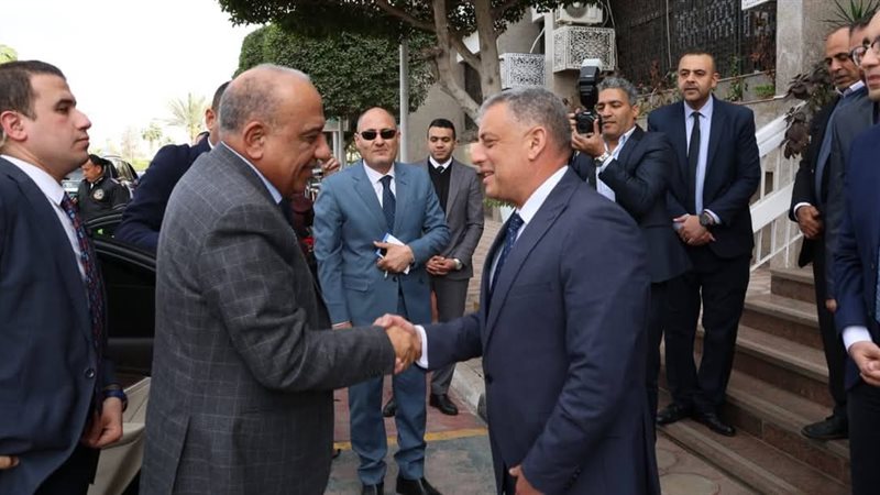 محافظ الإسماعيلية