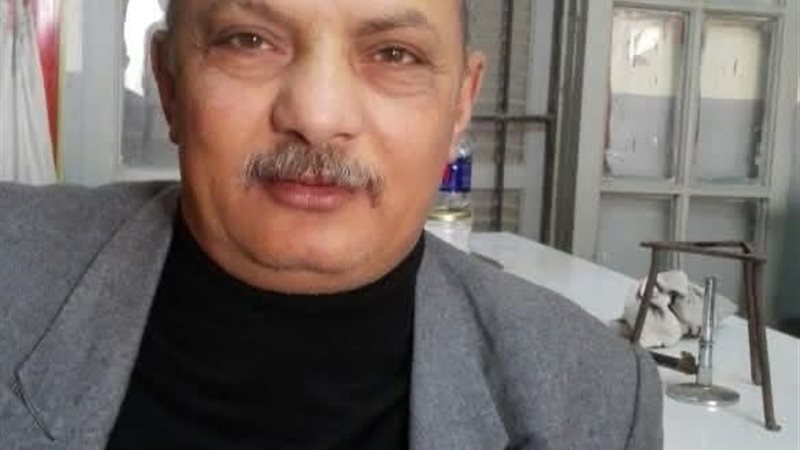 كبير معلمين مادة