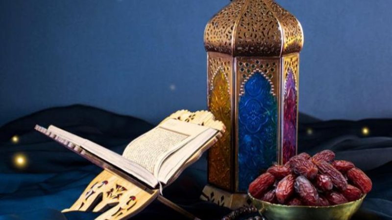 من صام رمضان ايمانا