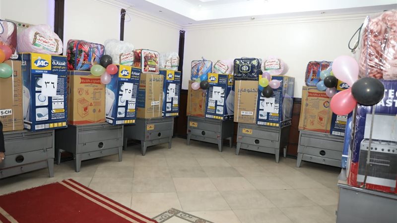جانب من المساعدات