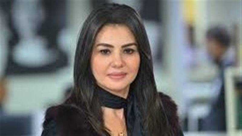 دينا فؤاد
