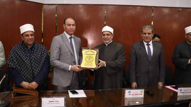 رئيس جامعة الأزهر