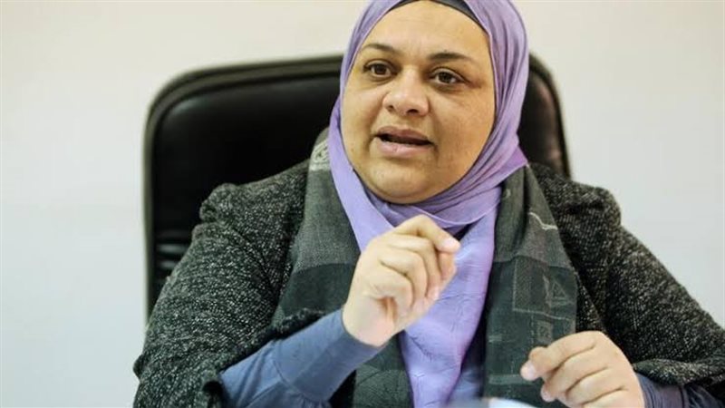 الدكتورة منن عبدالمقصود