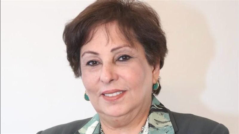 عزة هيكل