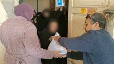 طرق الأبواب.. تضامن الإسماعيلية تواصل تقديم الدعم للأسر الأولى بالرعاية 