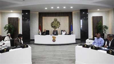 تزامنًا مع عيد الفطر.. محافظ أسوان: تحديد مواعيد عمل المخابز البلدية