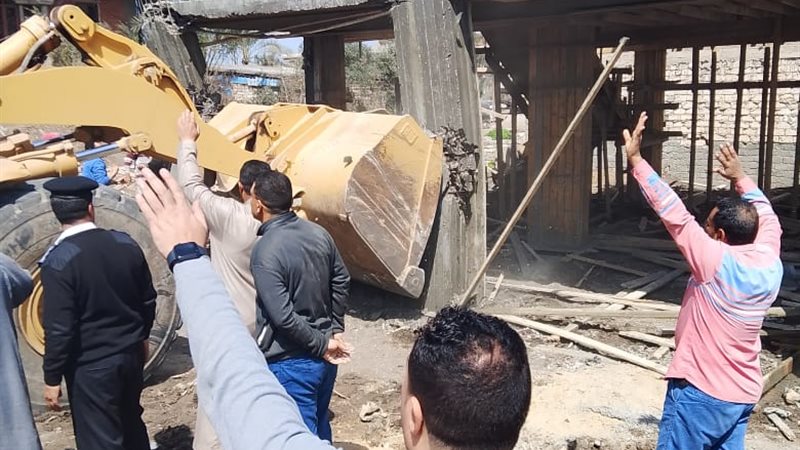 صور من حملة الإزالة
