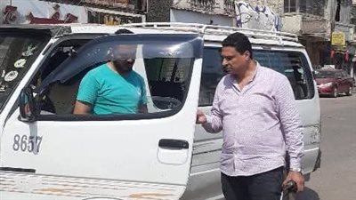 سحب رخص سائقين تسببوا في زحام المواطنين وتعطيل الحركة بالمنوفية