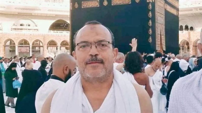 مات وهو يؤذن الصلاة