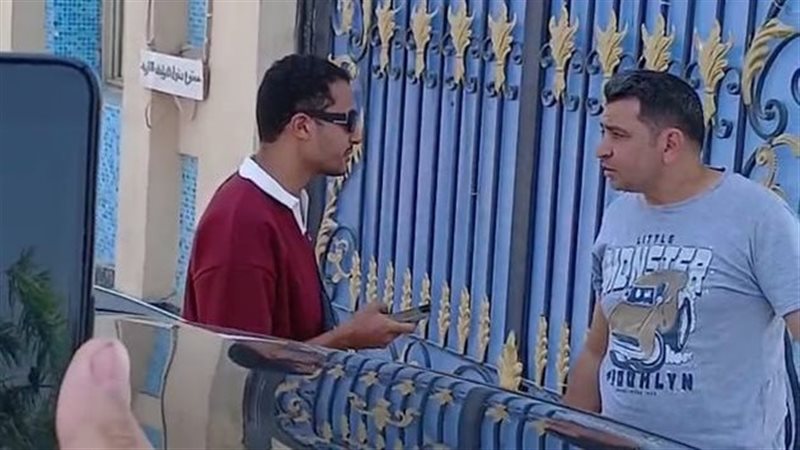 مصطفى عماد